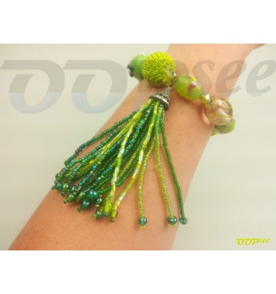 Flossy Bracelet
