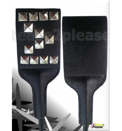 Two-sided Spiked Riding Crop